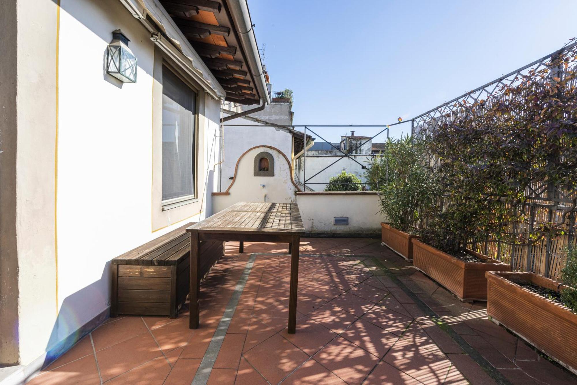 Dimora San Frediano By Mmega * Florence